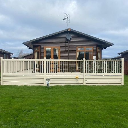 Saffron Lodge With Hot Tub Malton Εξωτερικό φωτογραφία