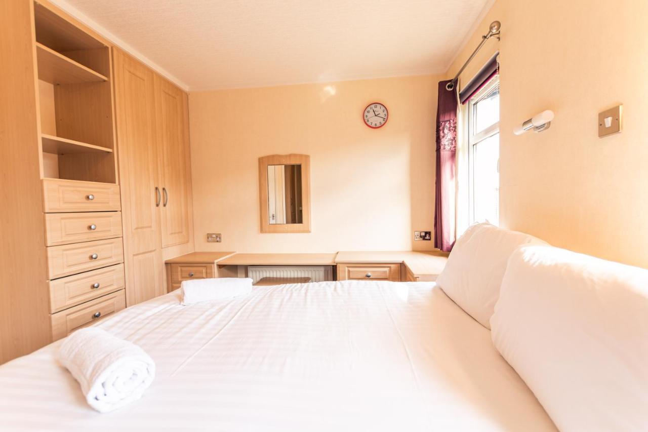 Saffron Lodge With Hot Tub Malton Εξωτερικό φωτογραφία